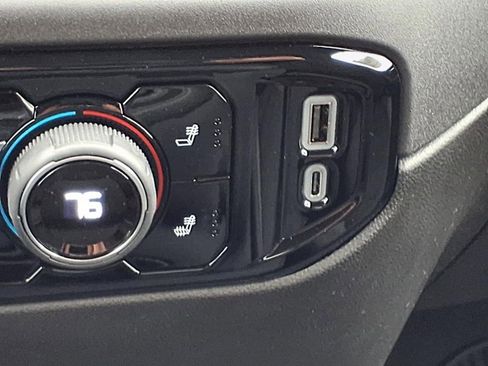 New 2025 Chevrolet Silverado 2500 LT w/ Convenience Package image 16