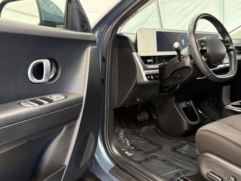 Used 2024 Hyundai Ioniq 5 SEL RWD image 39