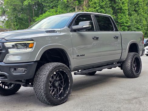 Used 2020 RAM 1500 Big Horn w/ Built-to-serve Edition AWD/4WD image 3