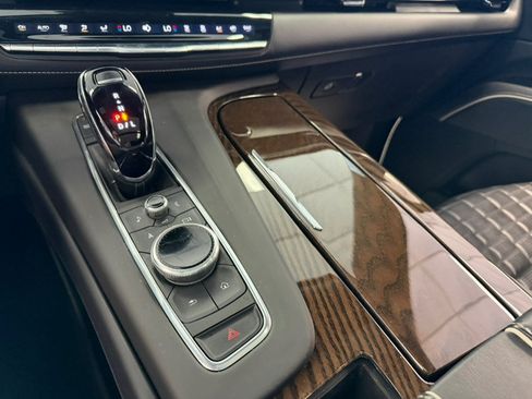 Used 2023 Cadillac Escalade Sport Platinum w/ LPO, ONYX Package AWD/4WD image 51