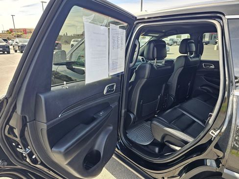 Used 2018 Jeep Grand Cherokee Limited AWD/4WD image 16