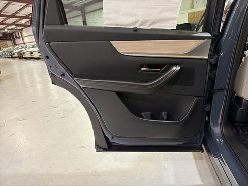 New 2026 MAZDA CX-90 3.3 Turbo w/ Premium Sport Pkg image 36