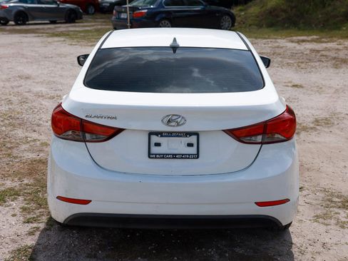 Used 2014 Hyundai Elantra SE image 9