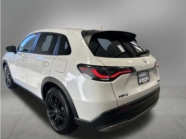Certified 2026 Honda HR-V Sport image 10