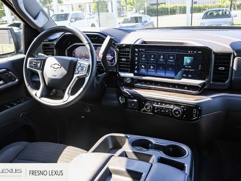 Used 2024 Chevrolet Silverado 1500 LT AWD/4WD image 14