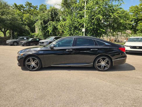 Certified 2021 Honda Accord Touring image 4
