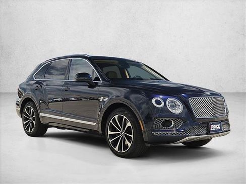 Used 2018 Bentley Bentayga AWD/4WD image 3