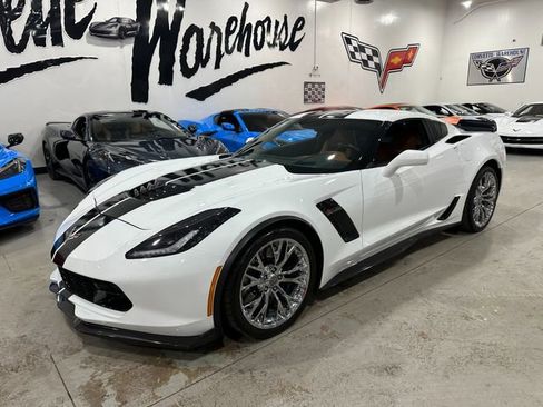 Used 2016 Chevrolet Corvette Z06 w/ 3LZ Preferred Equipment Group image 18