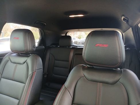 Used 2024 Chevrolet TrailBlazer RS w/ Driver Confidence Package image 25