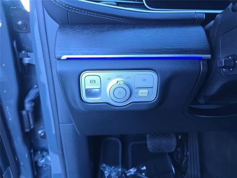 Used 2026 Mercedes-Benz GLE 450 4MATIC image 36