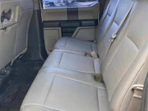 Used 2019 Ford F250 XL w/ Power Equipment Group image 8