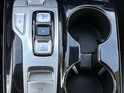 Certified 2022 Hyundai Tucson Limited image 34