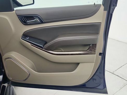Used 2018 Chevrolet Tahoe LS image 31