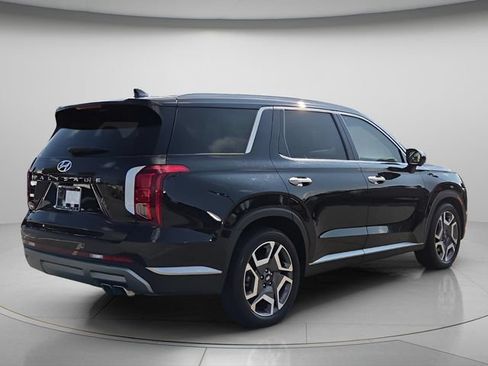 Used 2024 Hyundai Palisade SEL FWD image 7