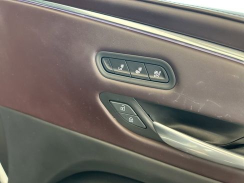 Used 2024 Cadillac Escalade V AWD/4WD image 36