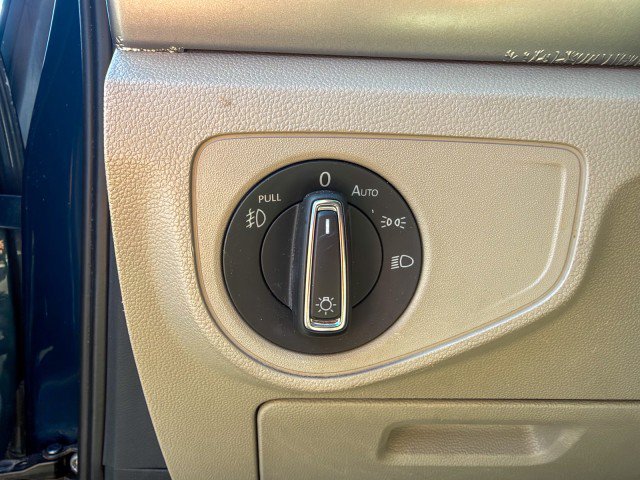 Used 2018 Volkswagen Atlas SE FWD image 13
