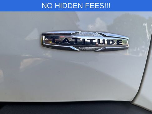 Used 2019 Jeep Renegade Latitude image 7