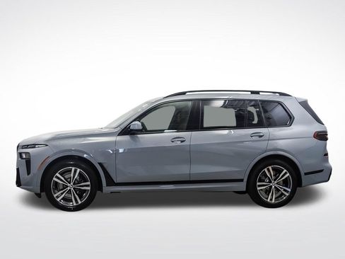 New 2027 BMW X7 xDrive40i w/ Executive Package AWD/4WD image 2
