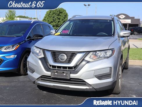 Used 2020 Nissan Rogue SV AWD/4WD image 9