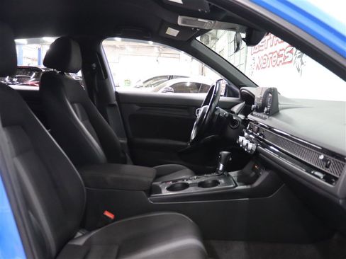 Used 2022 Honda Civic Sport image 14