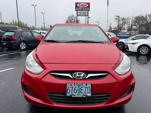 Used 2013 Hyundai Accent GLS image 9