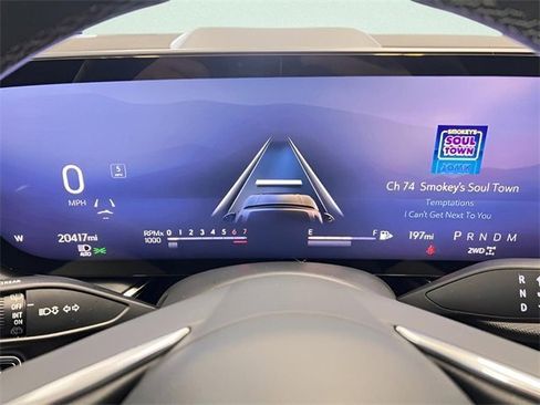 Used 2025 Buick Envision Preferred image 16