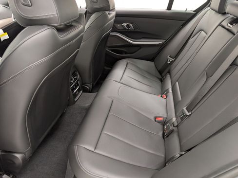 New 2026 BMW 330i Sedan w/ Premium Package image 15