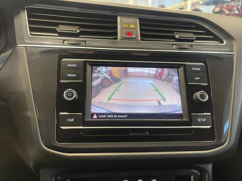 Used 2019 Volkswagen Tiguan S w/ 3rd Row Seat Package AWD/4WD image 22