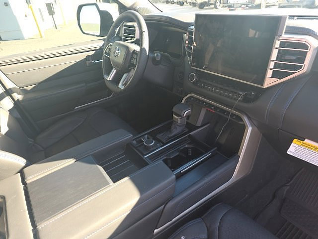 Used 2026 Toyota Sequoia Platinum AWD/4WD image 13