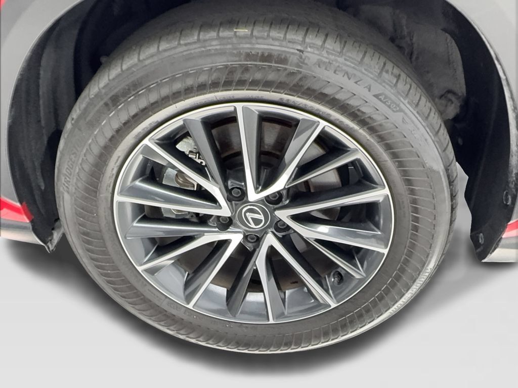 Used 2024 Lexus NX 250 FWD image 13