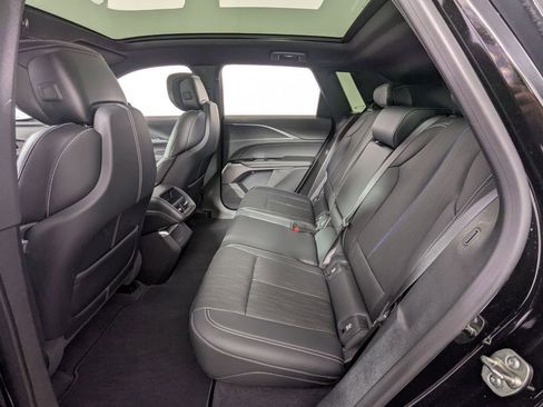 Used 2024 Cadillac Lyriq Sport image 14