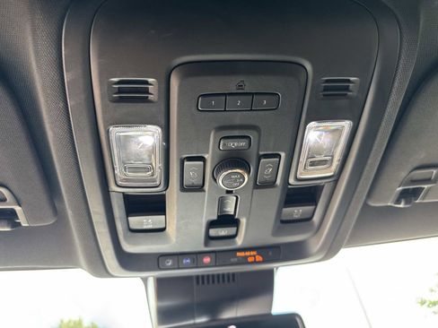 Used 2023 Chevrolet Tahoe Premier RWD image 30