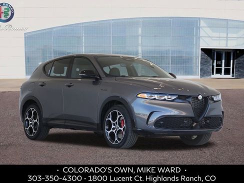 New 2025 Alfa Romeo Tonale w/ Premium Package image 8