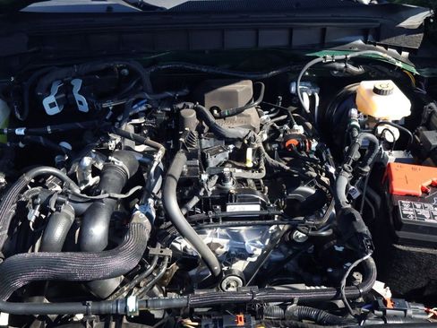 Used 2024 Ford Bronco Outer Banks image 26