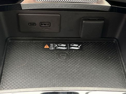 Certified 2025 Buick Envision Avenir AWD/4WD image 26
