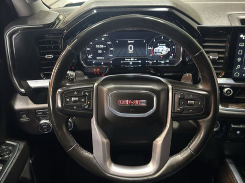 Used 2024 GMC Sierra 1500 Elevation w/ Elevation Premium Package AWD/4WD image 25