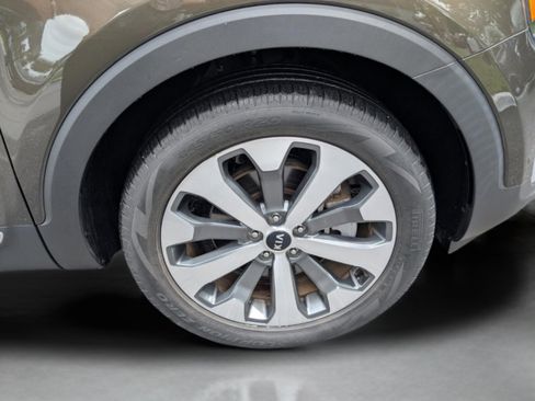 Used 2021 Kia Telluride S FWD image 38