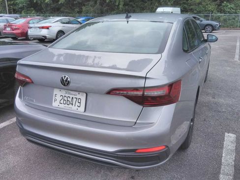Used 2024 Volkswagen Jetta S FWD image 3