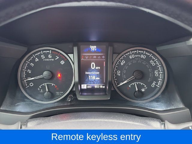 Used 2021 Toyota Tacoma TRD Off-Road w/ TRD Premium Off Road Package AWD/4WD image 19