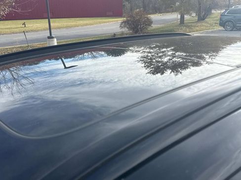 Certified 2024 Volvo XC40 B5 Plus w/ Climate Package image 32