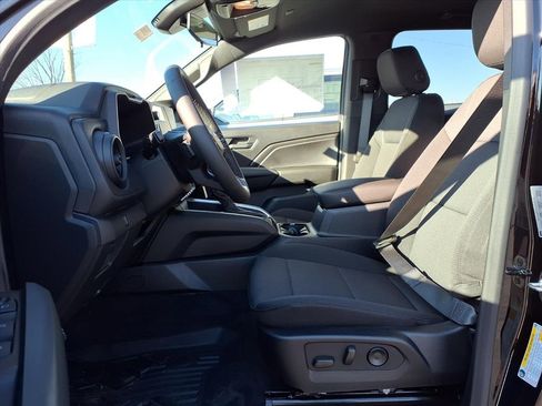 New 2026 Chevrolet Colorado W/T image 12