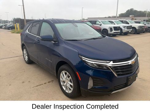 Used 2022 Chevrolet Equinox LT AWD/4WD image 6