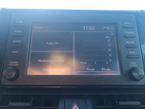 Used 2019 Toyota RAV4 XLE image 28