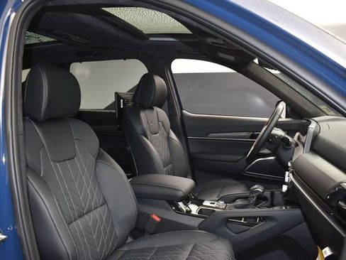 Certified 2025 Kia Telluride SX Prestige X-Line image 13