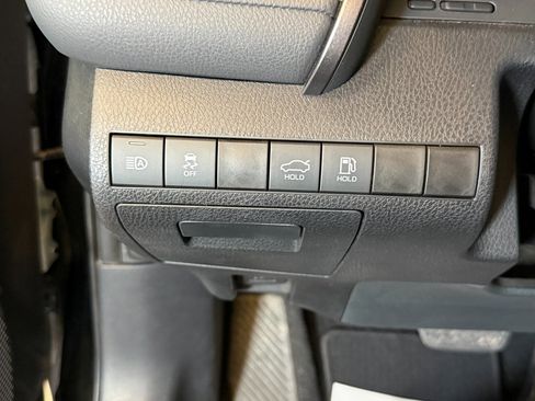 Used 2021 Toyota Camry XSE w/ Carpet Mat Package (TMS) image 18