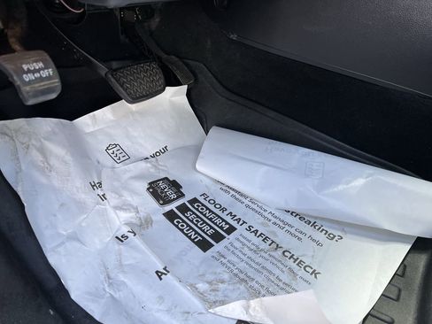 Used 2017 Toyota Tundra SR5 w/ TRD Off Road Package image 17