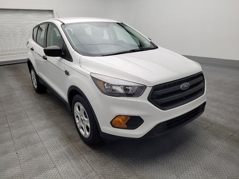 Used 2019 Ford Escape S image 13