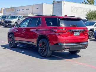 Used 2022 Chevrolet Traverse Premier w/ Redline Edition AWD/4WD video 2
