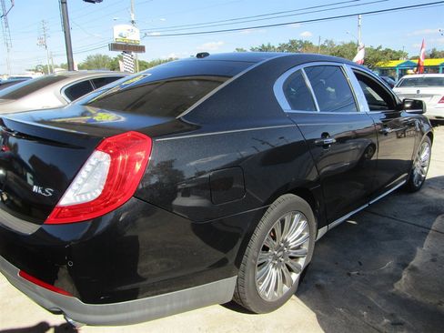 Used 2014 Lincoln MKS w/ Equipment Group 101A image 4