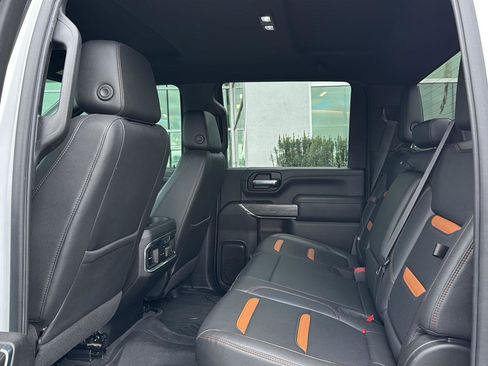 Used 2021 GMC Sierra 2500 AT4 w/ Gooseneck/5TH Wheel Package image 9